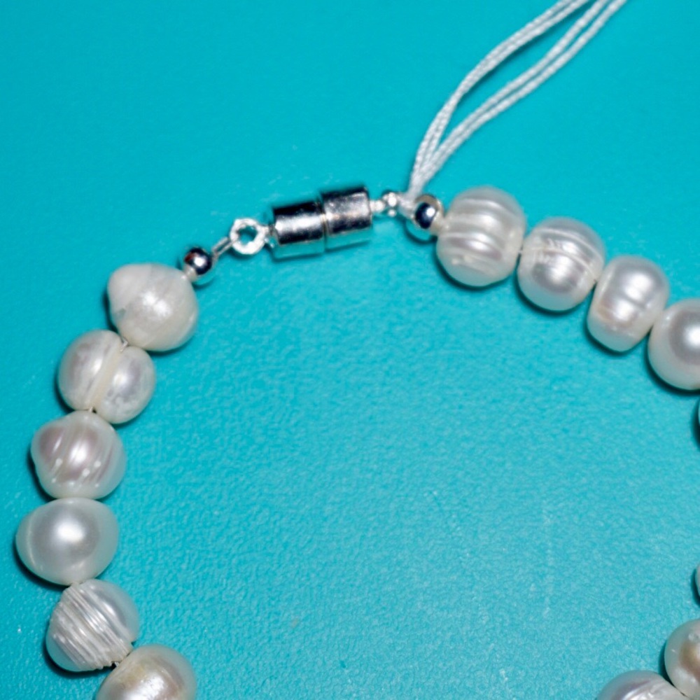 7.5 inch Handmade Freshwater Pearl Bracelet - Picture 4 of 5
